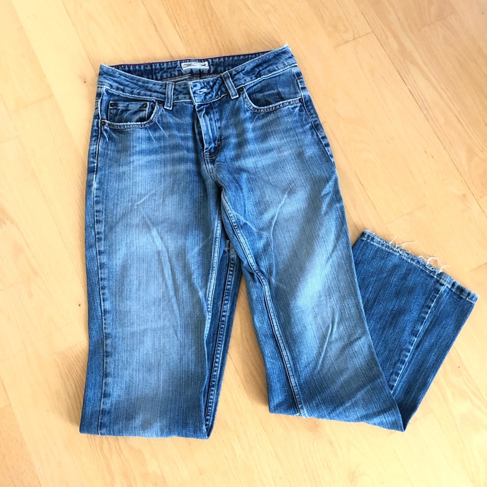 American Eagle Jeans. Size: 6 REG